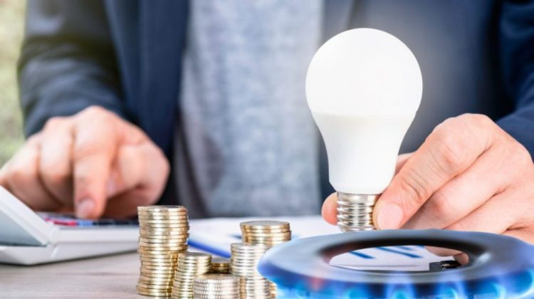 Prețul curentului în Moldova s-ar putea majora din cauza caniculei și opririi reactoarelor de la Cernavodă