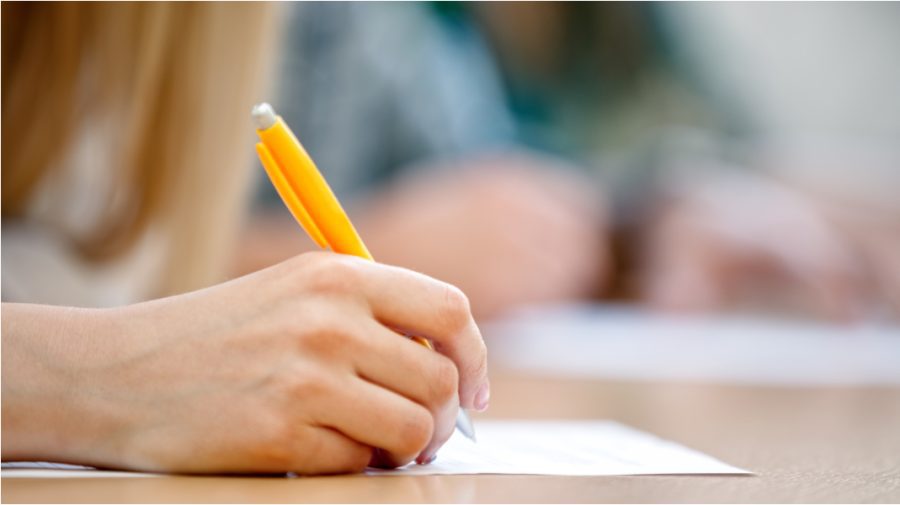 Persoanele care doresc să învețe limba română o pot face până pe 16 februarie. Află cum