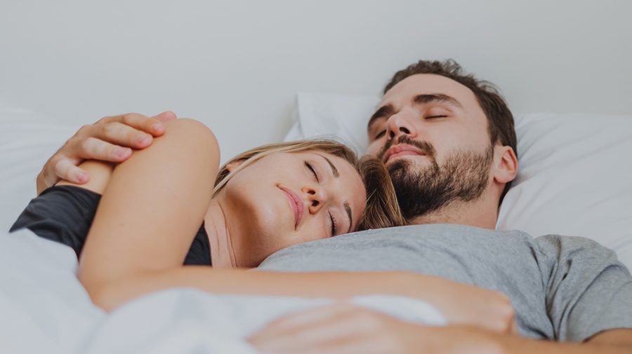 Ce este fenomenul „divorțului de somn” și ce impact are asupra cuplurilor