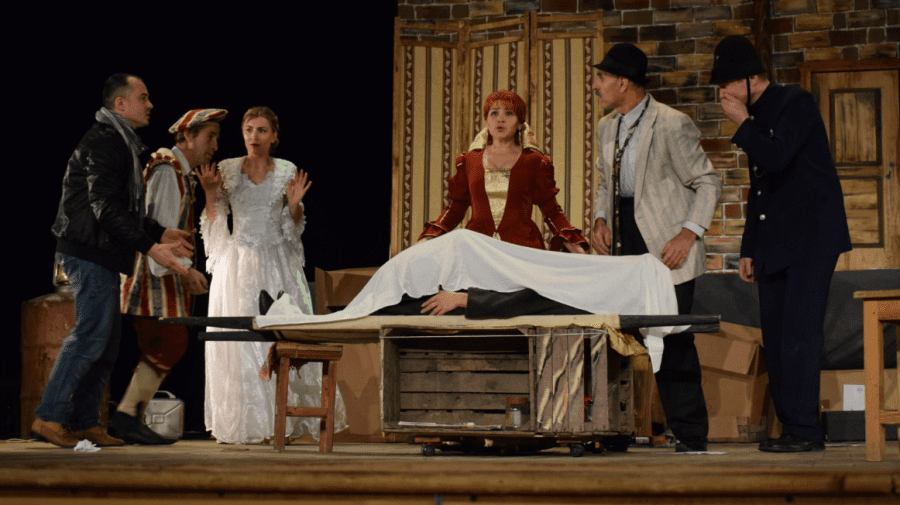 VIDEO Culisele teatrului găgăuz