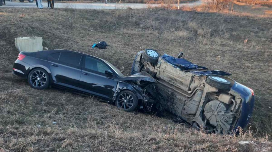 Accident rutier într-o localitate din raionul Telenești. Două mașini au fost grav avariate