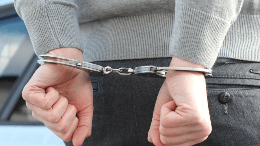 Nu este la prima abatere! Un bărbat, condamnat pentru că i-a propus unui minor să întrețină cu el relații sexuale