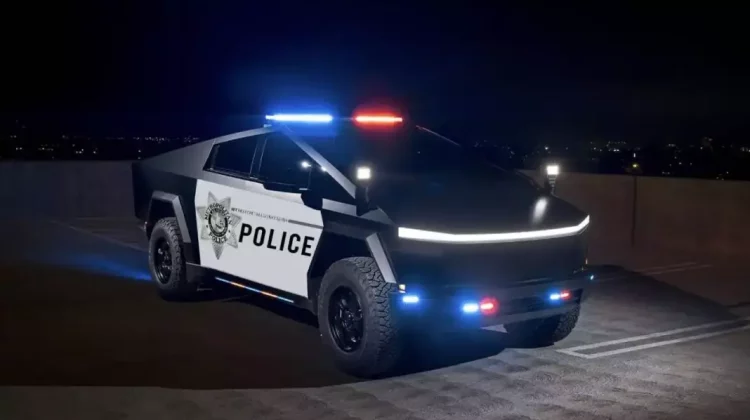 Noua armă împotriva infractorilor! Poliția din Las Vegas va folosi Tesla Cybertruck pentru misiuni SWAT și patrulare