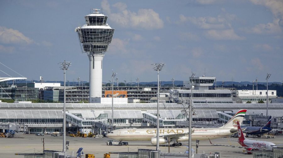 Haos total pe aeroportul din Munchen. Sute de zboruri, anulate din cauza unei greve