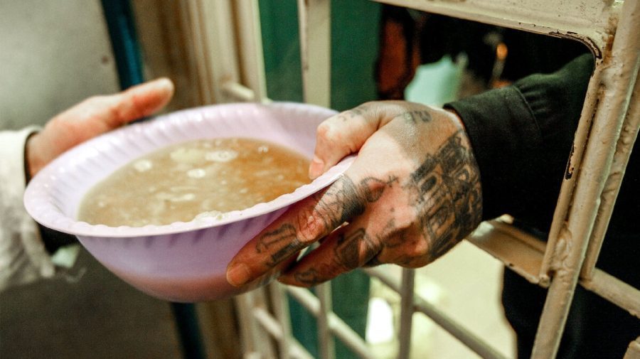 Greva foamei la penitenciarul din Rezina? Un grup de deținuți a refuzat luni dejunul și prânzul