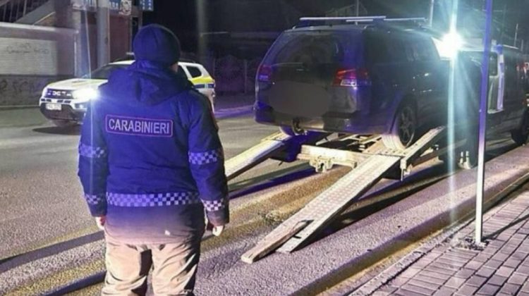 Un șofer din nordul țării a rămas fără mașină. A fost prins beat criță la volan