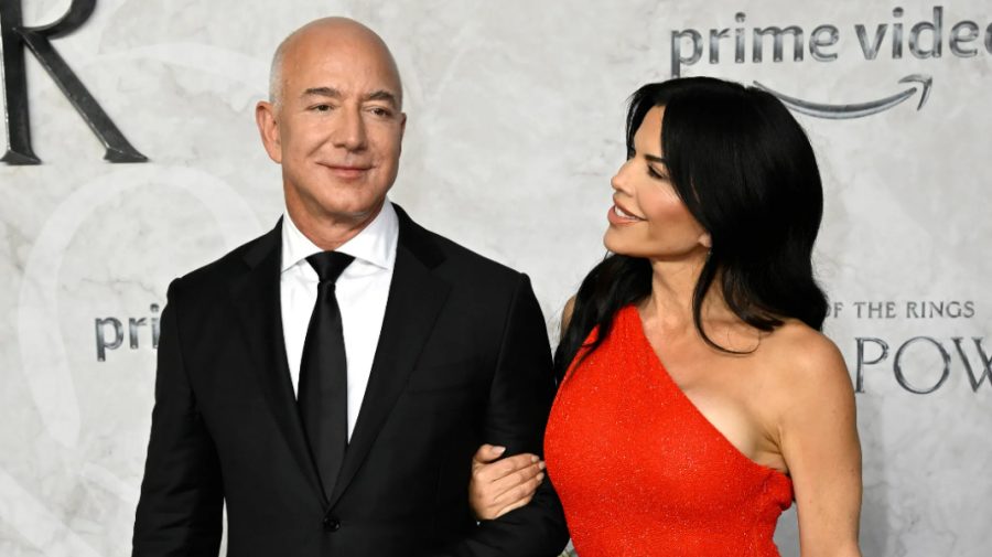 Jeff Bezos și Lauren Sánchez se căsătoresc. Unde are loc „nunta secolului”