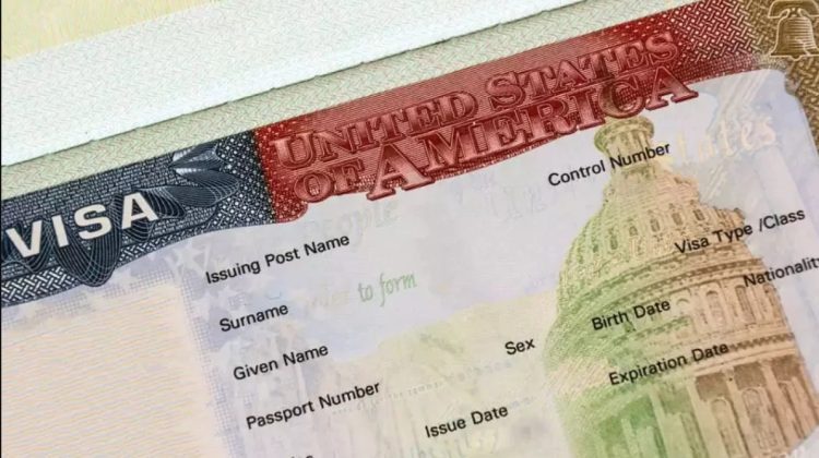 Administrația Trump discută o posibilă amânare a programului Visa Waiver în cazul României