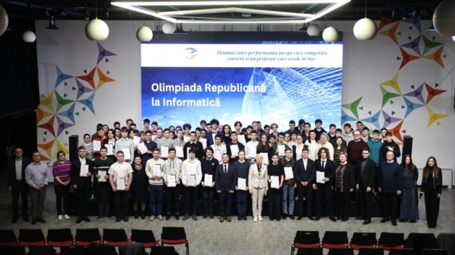 39 de elevi din diferite localități ale Moldovei au fost premiați la Olimpiada Republicană de Informatică