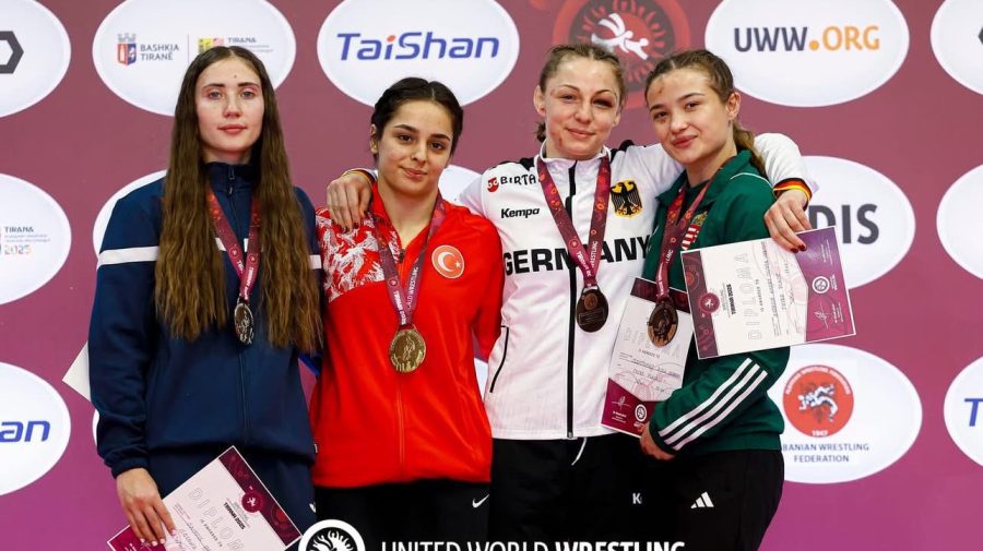 Luptătoarea de stil liber Mihaela Samoil a devenit vicecampioană europeană