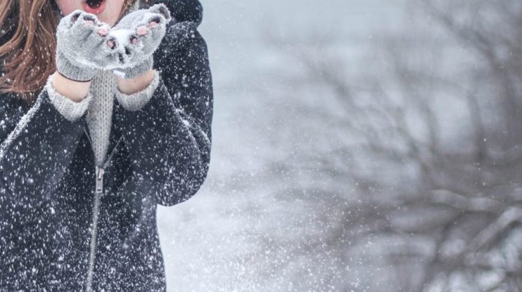 Cer variabil și ghețuș pe drumuri. Câte grade vor indica termometrele?