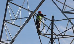 Linia electrică de 330 kV Bălți–Dnestrovsk, repusă în funcțiune după avariile provocate de furtuna din 6 august