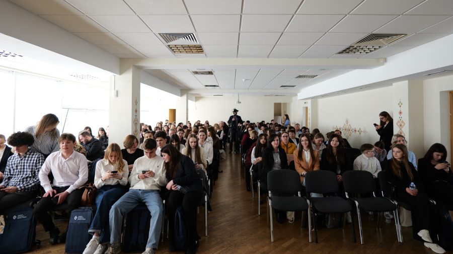 Ideile elevilor devin realitate: 65 de proiecte primesc finanțarea Ministerului Educației pentru transformarea școlii