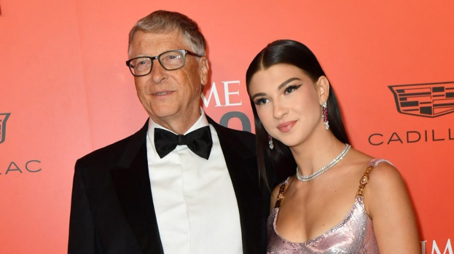 Bill Gates le va lăsa moștenire copiilor săi mai puțin de 1% din averea sa. Cum își justifică decizia