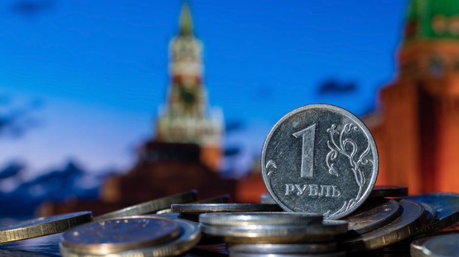 Economia Moscovei este în cădere liberă: veniturile Rusiei din petrol și gaze au scăzut cu 17% în ultima lună