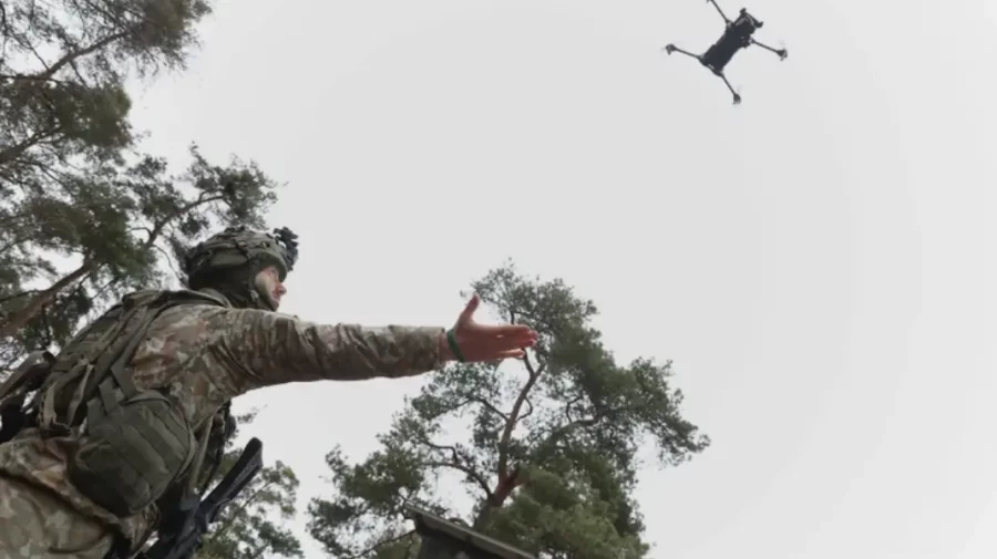 Militari francezi au sosit în România pentru a actualiza hărțile de-a lungul granițelor cu Ucraina și Republica Moldova