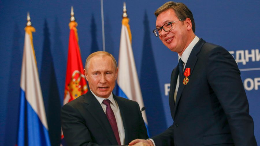 Cel puțin doi lideri mondiali au vorbit în secret cu Putin, susține Aleksandar Vucic. „Nu a fost Orban sau Fico”
