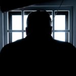 A încercat să-și omoare fosta soție și partenerul ei. După 15 ani de închisoare, va fi expulzat din Moldova