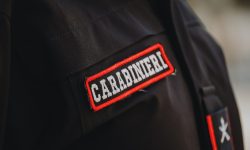 Altercații la Căușeni, după o petrecere. Câțiva tineri au fost duși la inspectoratul de poliție