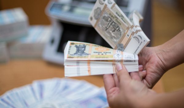 Creditele se scumpesc din nou? BNM a majorat rata de bază la 9%