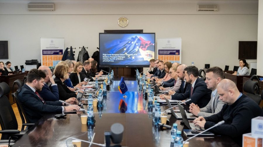 VIDEO UE și Moldova consolidează cooperarea pentru transporturi mai bune. Au avut loc discuții la Chișinău