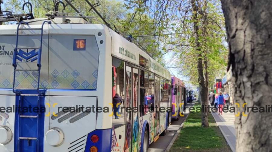 Deranjament la rețeaua de contact de pe strada Miorița. Circulația mai multor troleibuze, perturbată