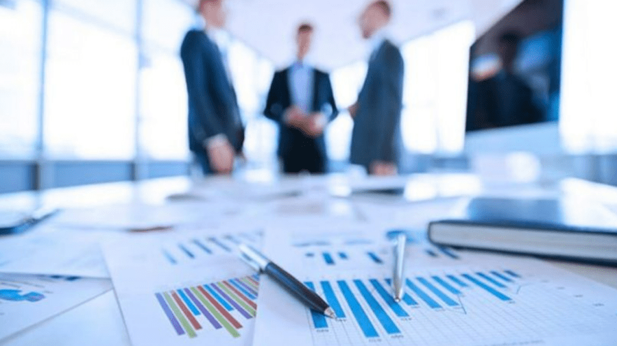 Bătut în cuie: Agenții economici care vor depune contestații vor trebui să achite o taxă de stat