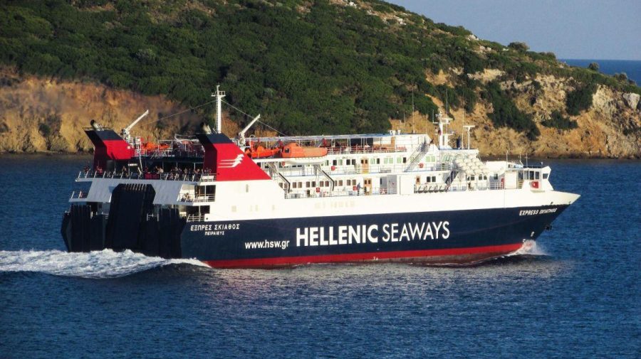 Măsură de protecție pentru turiști: Grecia îngheață tarifele feriboturilor
