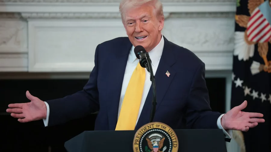 Nouă interdicție de călătorie impusă de Trump: cetățenii din 12 țări, vizați