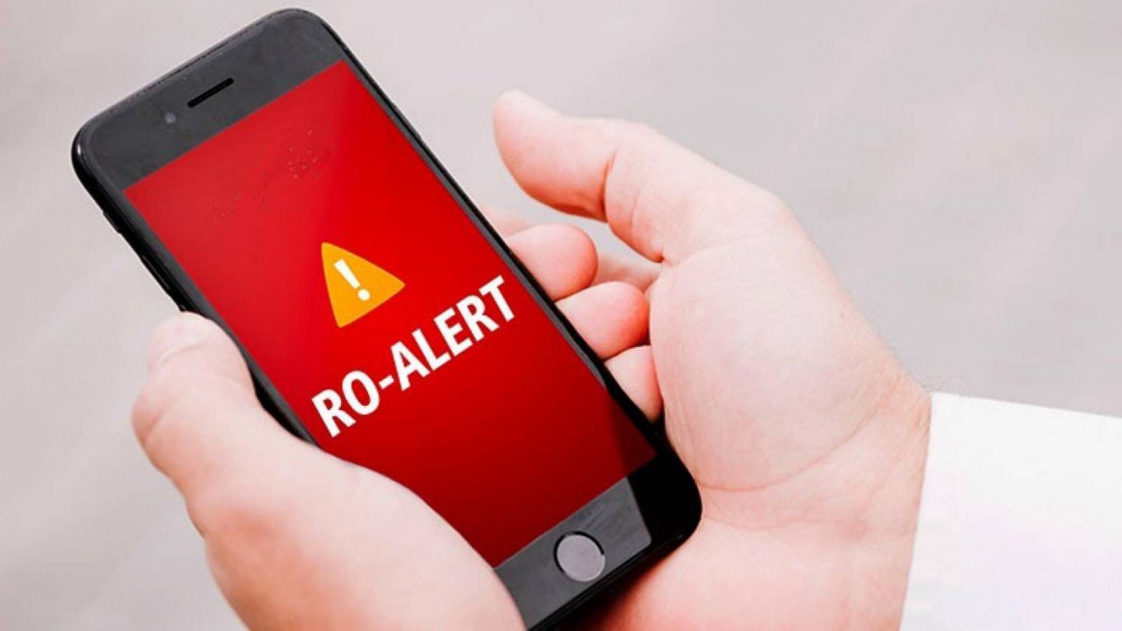 O dronă a intrat în spațiul aerian al României. Oamenii, avertizați printr-un mesaj RO-Alert
