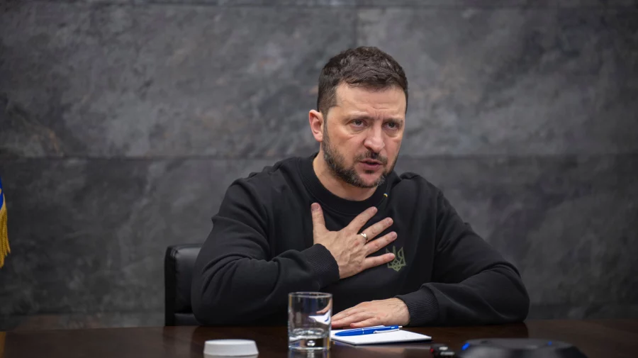 Zelenski: Ucraina nu va recunoaşte Donbasul ca teritoriu rus şi exclude, deocamdată, un referendum
