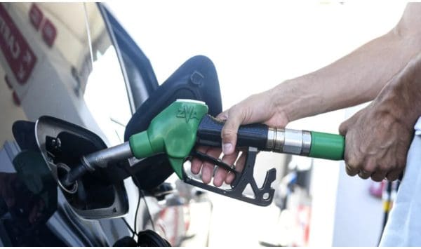 Motorina atinge cel mai mare preț înregistrat vreodată în Republica Moldova