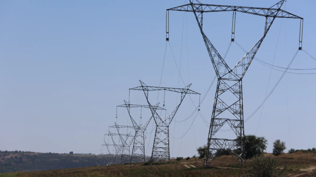 Linia electrică Vulcănești–Chișinău, finalizată, dar nefuncțională! Ministru: ”Se așteaptă echipamentul din Spania”