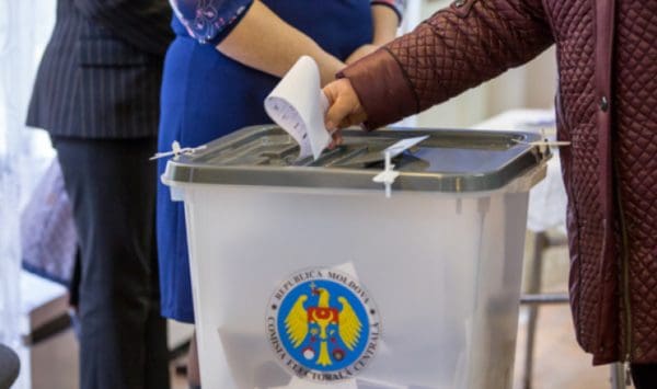 CEC: Alegătorii nu vor putea vota cu buletinul digital EVO la alegerile din 1 noiembrie