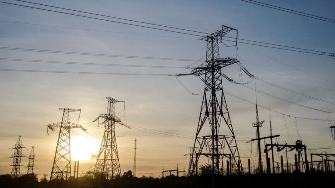 Energocom cere scumpirea energiei electrice cu 30%. Ce înseamnă asta pentru consumatori