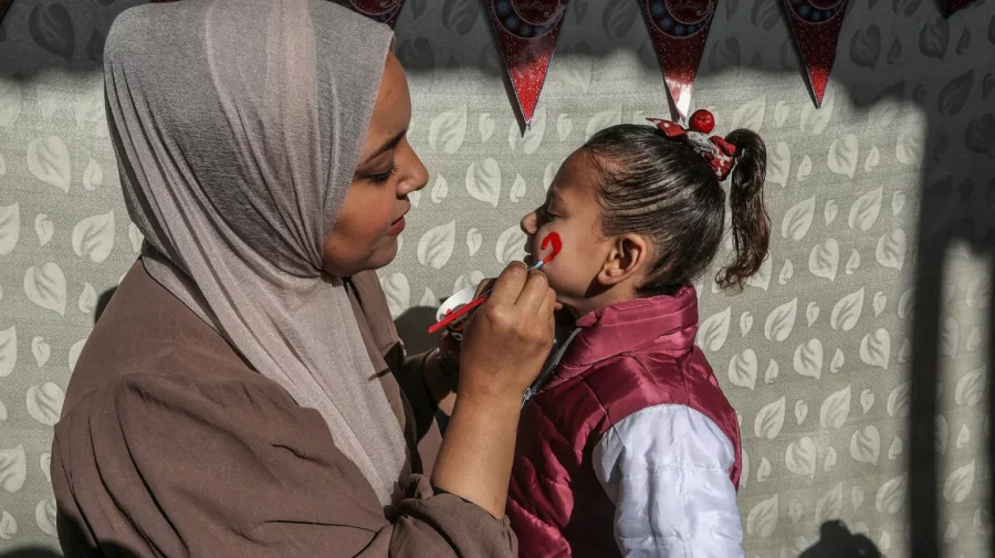 „Erau oameni cu visuri”: bilanț tragic al femeilor ucise în Gaza
