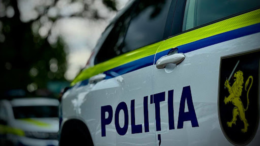 Două persoane ar fi furat bijuterii dintr-un magazin din Bălți. Poliția, pe urmele lor