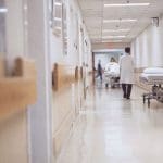 Detalii despre starea copilului căzut de la etajul unui bloc de locuit din Bălți: Ce spun medicii