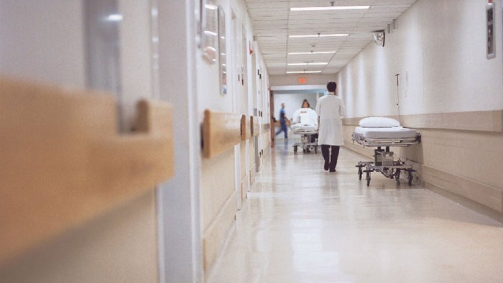 Detalii despre starea copilului căzut de la etajul unui bloc de locuit din Bălți: Ce spun medicii