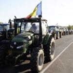 Fermierii amenință că vor scoate tehnica agricolă în stradă. Solicitarea pe care o au către autorități