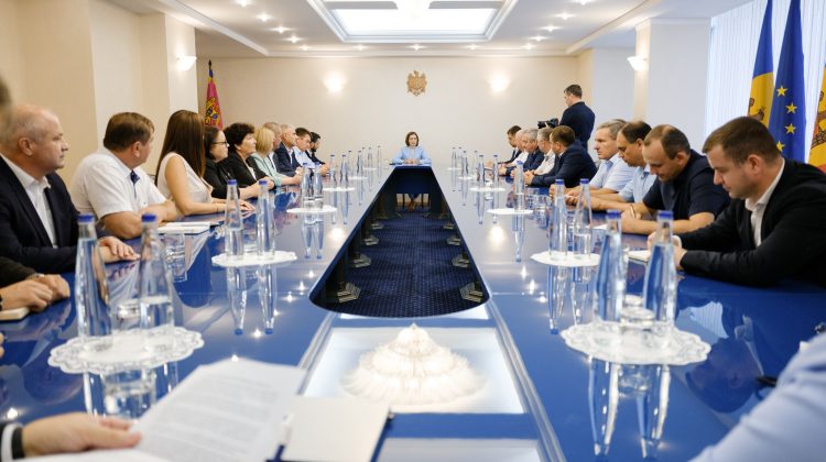 Maia Sandu a adunat primarii din autonomia găgăuză, la Președinție. Despre ce s-a discutat