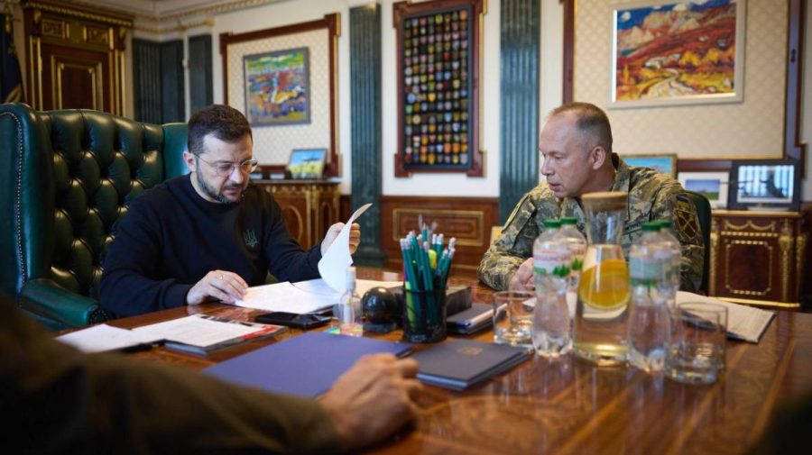 Financial Times: Zelenski ia în calcul demiterea comandantului-șef al Armatei Ucrainei, Aleksandr Sîrski