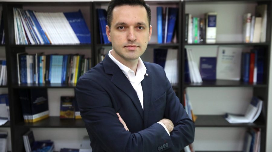 Expert IPRE: Diferențele salariale din sectorul public provoacă un ”canibalism” între instituțiile statului