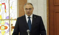 Scena din PMAN, instalată cu aproape 2 săptămâni înainte de Ziua Independenței. Dan Suruceanu explică motivul