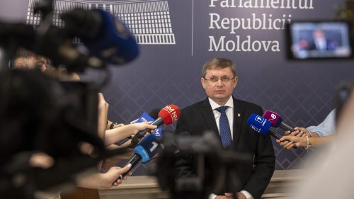 Igor Grosu: Guvernul pregătește măsuri pentru a tempera scumpirea carburanților