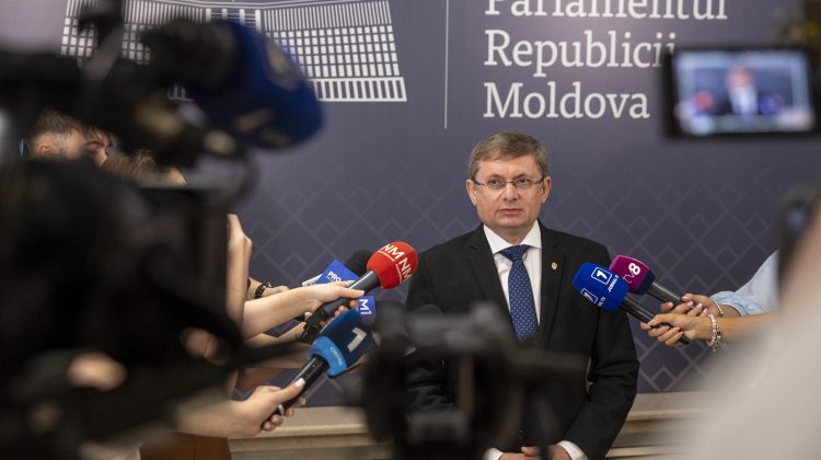 VIDEO Nu voia să discute cu oamenii lui Șor, dar o va face de dragul alegerilor. Grosu, despre întrevederea cu Gaidarji