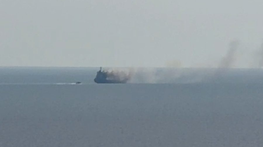 O navă cu GPL a luat foc pe Marea Neagră, în apropiere de Sulina. Trei marinari au fost răniți