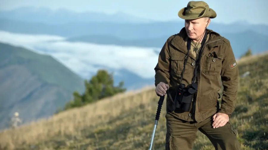 Reuters: Putin ar putea „escalada” războiul din Ucraina. Printre scenarii, lovirea unor baze NATO din România
