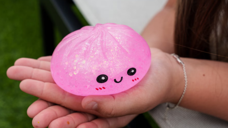 „Squishy Dumpling”, retrase din vânzare în Marea Britanie din cauza unei substanțe toxice