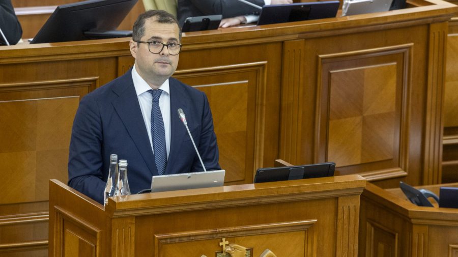 Ceremonie la Președinție: Noul Guvern condus de Vasile Tofan depune miercuri jurământul